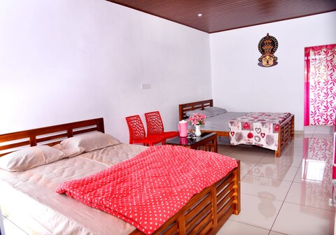 Naples Garden Home Stay