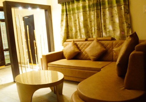 GRAND NAGARJUNA RESIDENCY