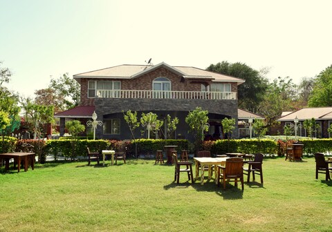 Hotel Park Exotica Spa And Resort