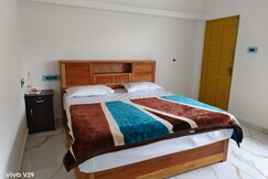 Pavithra Hill Tea View Cottage, Munnar Pavithra Hill Tea View Cottage, Munnar