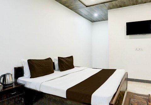 Hotel O SAADAR HOTEL AND BANQUET