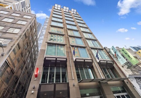 YEHS Hotel Sydney QVB