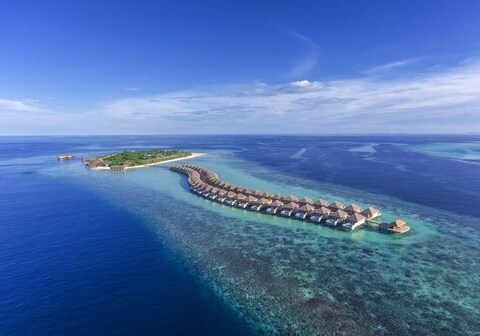 HURAWALHI ISLAND RESORT