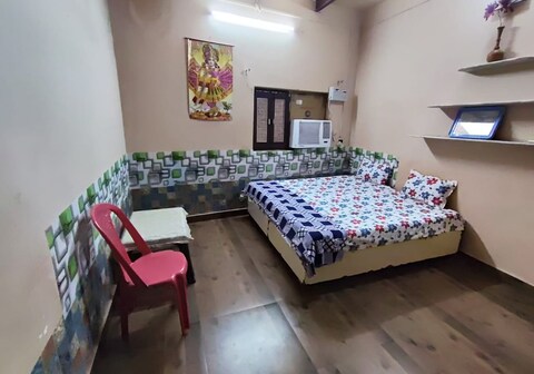 Shri Radhey Homestay
