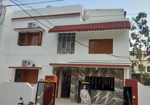 Maa Bana Durga Home Stay