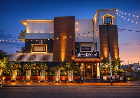 Hotel Nidhi Shree
