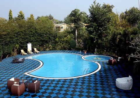 AACORN HIDEAWAY RESORT & SPA