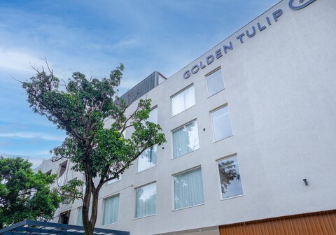 Golden Tulip Bhopal