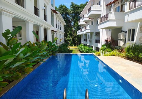 Scenic Countryside Apartment in Siolim