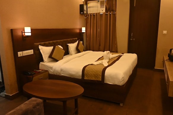 Hotel Red Sapphire