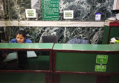 Hotel Green Palace Laxmi Nagar