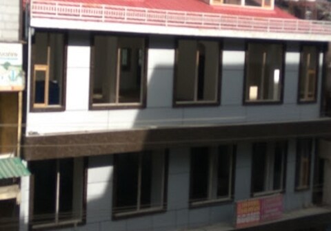 Hotel Heaven & Restaurent