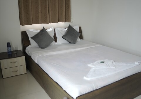 Quality hospitality services - Kharadi