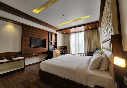 HOTEL PREETHI INTERNATIONAL