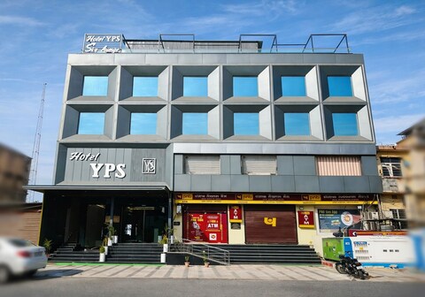 Hotel YPS