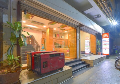 Hotel Radhika Deluxe