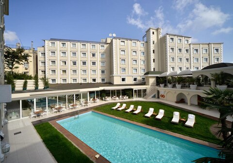 Holiday Inn Istanbul City, an IHG Hotel