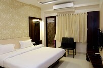 Hotel Kamad Giri, Ujjain Hotel Kamad Giri, Ujjain