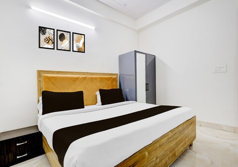 Collection O Nangloi Metro Station Formerly Hotel Comfort Inn