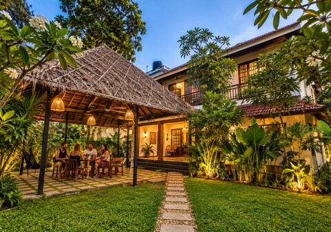 Sky Surf Hostel