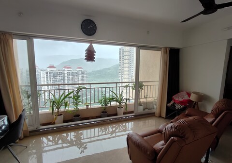 Rooms in 3bhk with scenic hill view