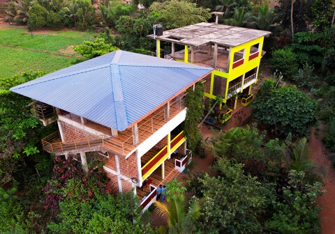 Dakshinamurthi Beach stay