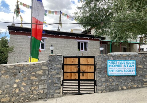 Karze MudHouse Homestay