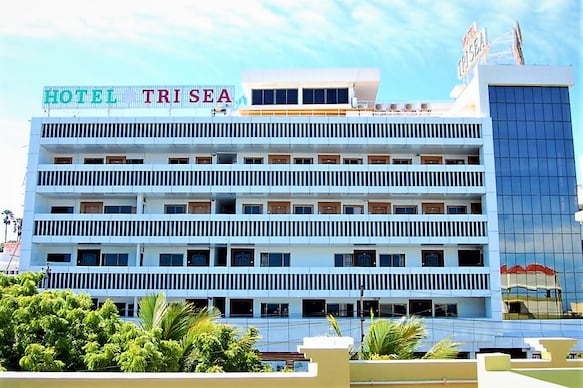 Tri Sea Hotel
