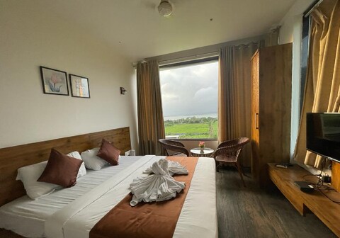 Seeyona Yacht Resort