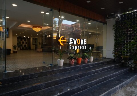 Evoke Express Candolim - Holidays Collections