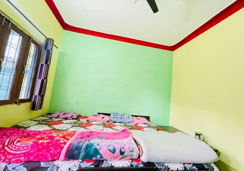 Hotel chaukhamba view