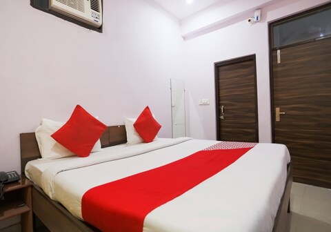 Hotel R S Residency