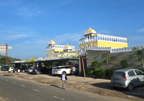 Shree Kathiyawadi Hotel