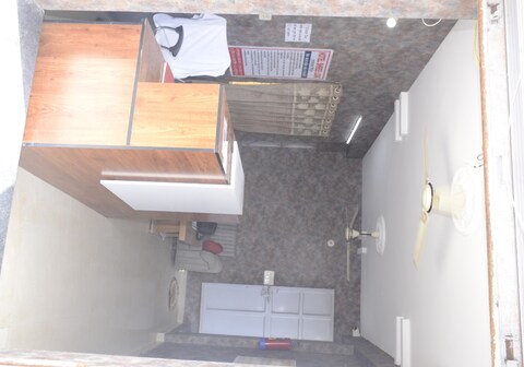 Hotel Shree Lok