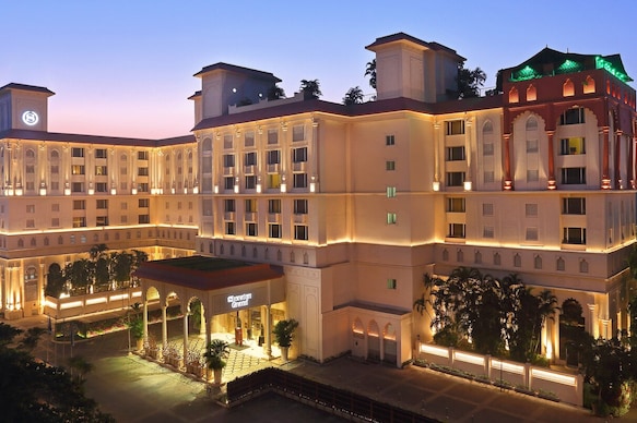 Sheraton Grand Pune Bund Garden Hotel