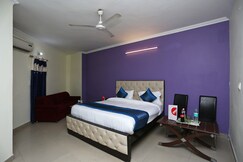 Hotel Rainbow, Delhi Hotel Rainbow, Delhi