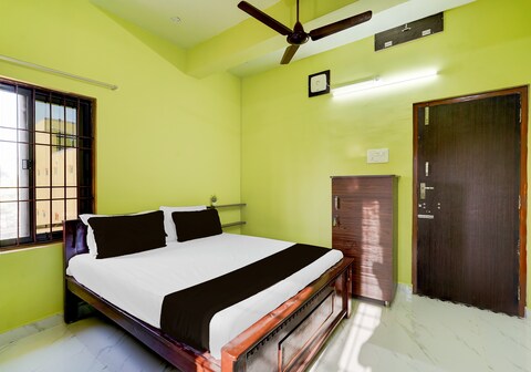 SPOT ON Shri Krishna Guest house