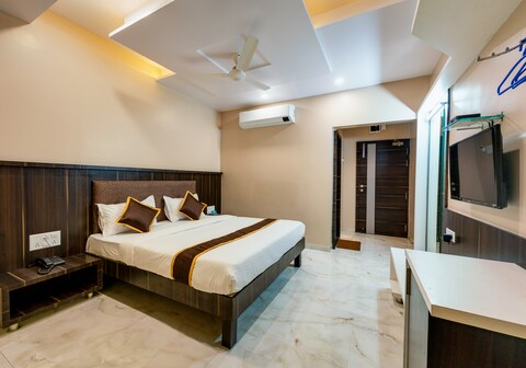 Hotel Aathitya Satkar