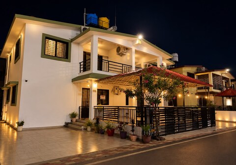 Arka villa AC 2bhk