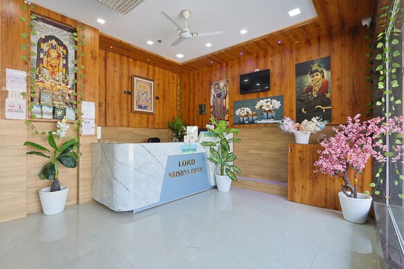 The Castle Crown - Hotel Lord Krishna Dham