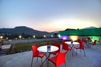Hotel Spring Birds, Nainital Hotel Spring Birds, Nainital