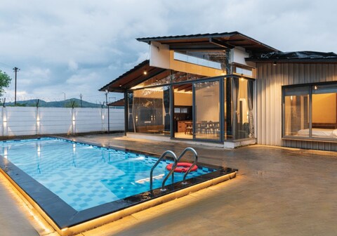 Villa White Aura, Igatpuri
