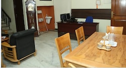 NESTLAY ROOMS MOGAPPAIR, Chennai NESTLAY ROOMS MOGAPPAIR, Chennai