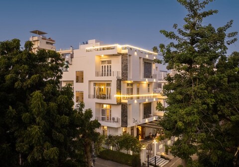 DEV VILLA