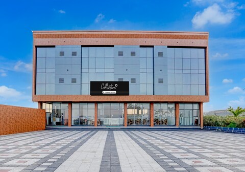 Collection O Kanifnath Trek Pune