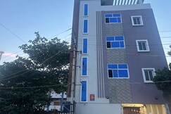 Hotel O Khammam Railway Junction Formerly Raghavendra Inn, Vijaywada Hotel O Khammam Railway Junction Formerly Raghavendra Inn, Vijaywada