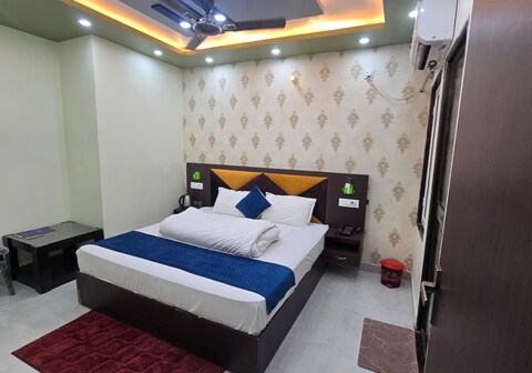 HOTEL RAMAYANAM PALACE