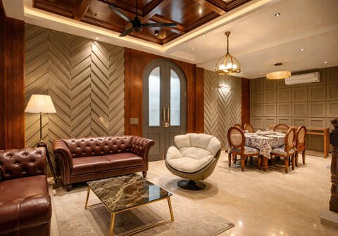 Oak Villa