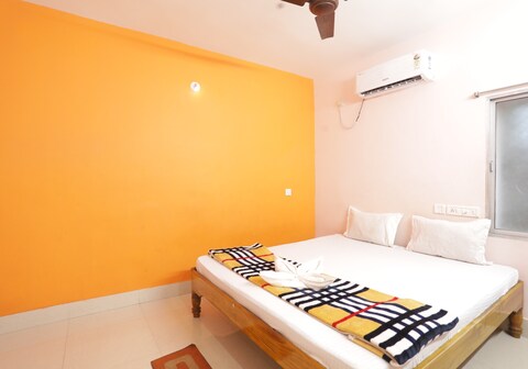 Shivangi Eco, 200mtr from Seabeach