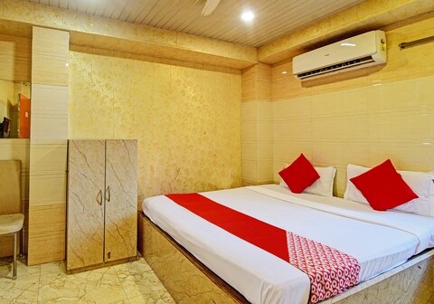 Super Hotel O Royal Inn